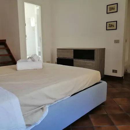 Stanza A 4* Cefalù
